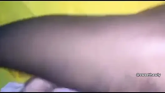 Aku nggak bisa berhenti ngentot pantat cokelat ini