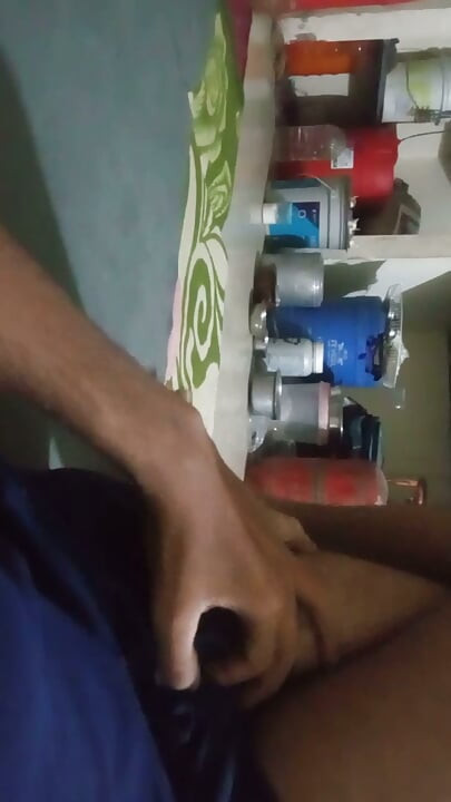Seeing a woman in the house and making a penis stand