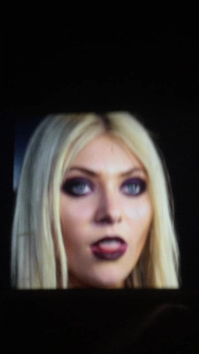 Taylor Momsen Cum Tribute