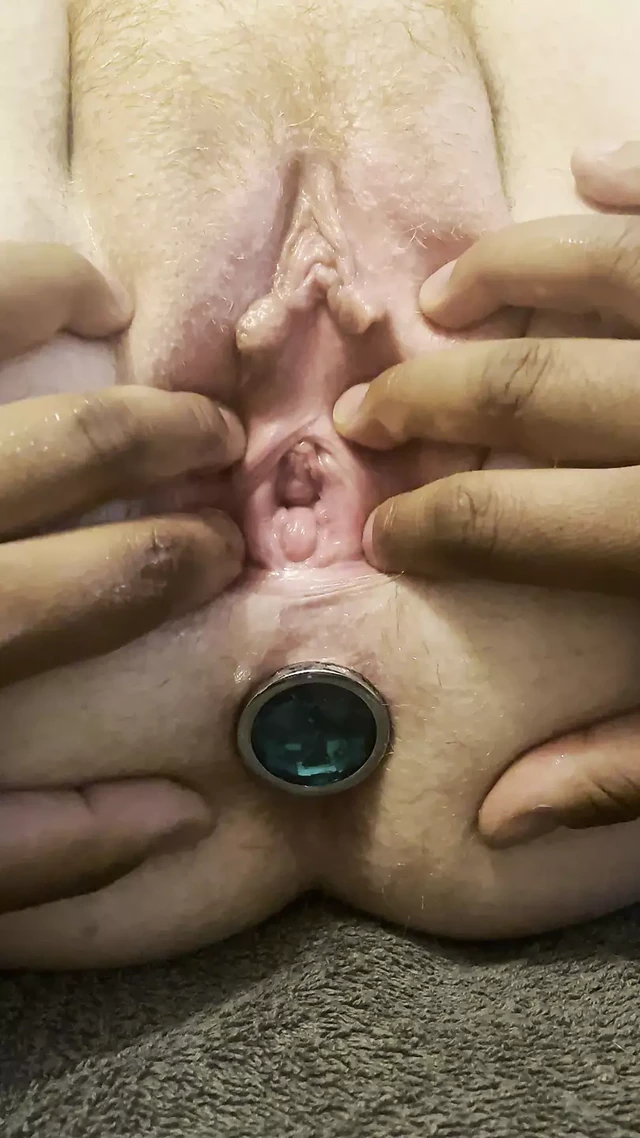 Fingering the wife