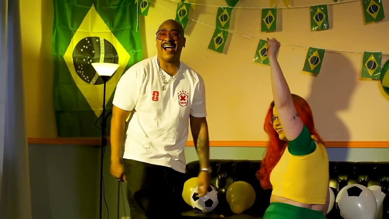 Challenge: Sitting on the Balloons - World Cup 2026