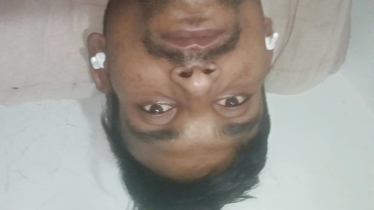 Desi jongen masterbtion