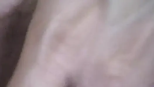 Соло милфа дома