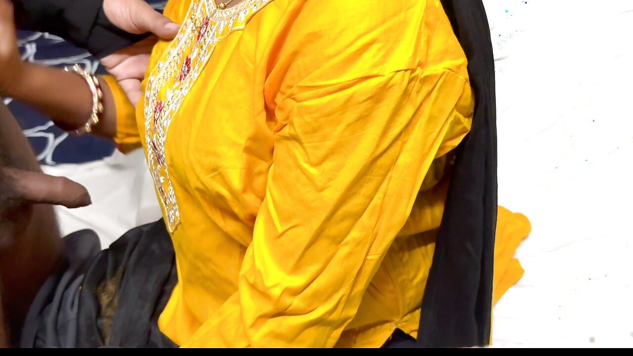 Friend ki sister ko chod diya uske ghar pe hi.. hot hindi audio fuck