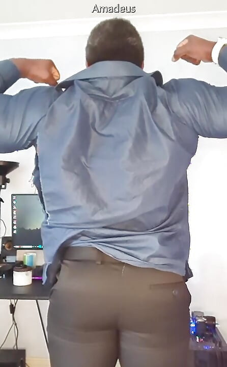 The Reason I Cant Were Shirts. My Muscles to Big for This