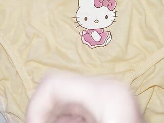 Cum w majtkach Hello Kitty