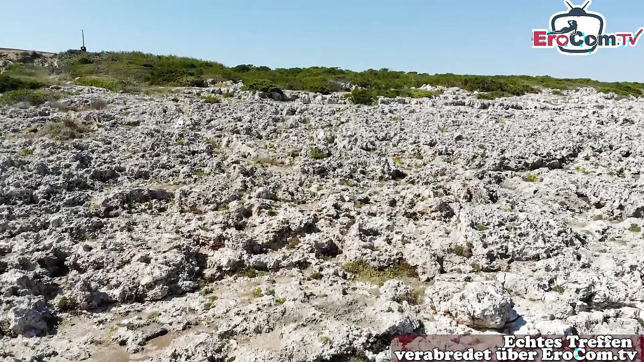 Turista alemã fodida publicamente na rua em Mallorca