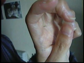 68-オリビエの手と爪フェチ手崇拝（06 2017）