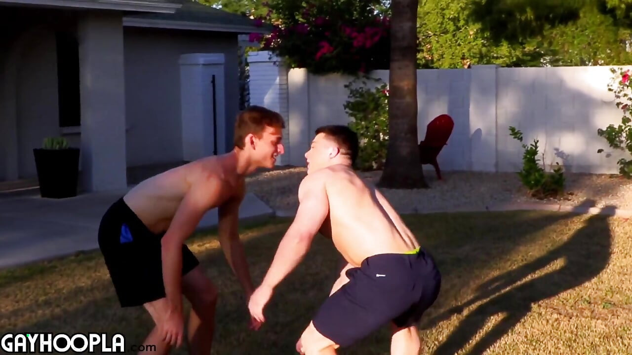 Collin Simpson Bends Over for Jimmy Norris and Facial