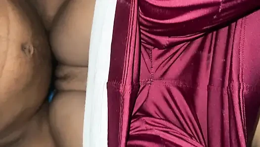 Ngentot memek mulus adik iparku