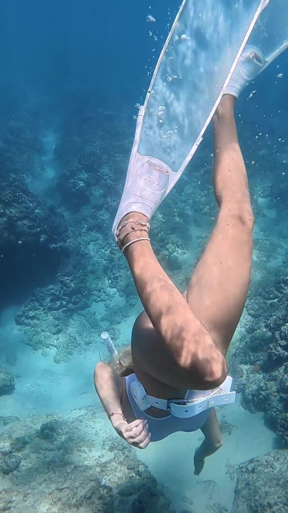 Big Ass Beauty Kayci Kaylani Nude Underwater Diving and Masturbation