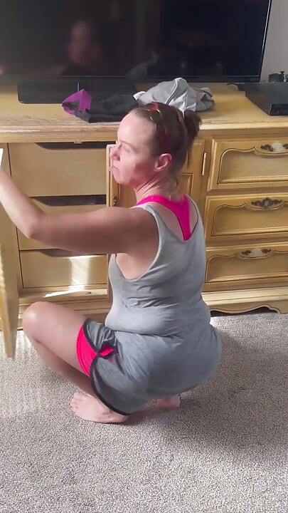 Könyörögtem, hogy élvezzen a seggembe és hangos cum fingom