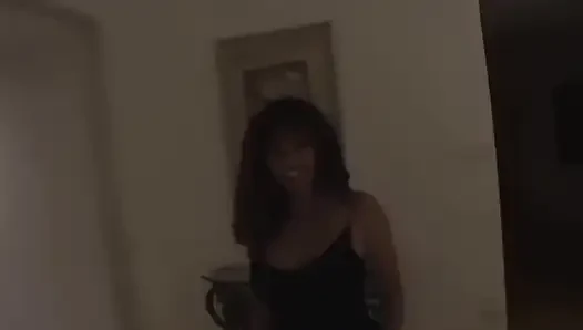 Memek sempit Destiny Summers dientot habis-habisan sama kontol besar pria kulit hitam