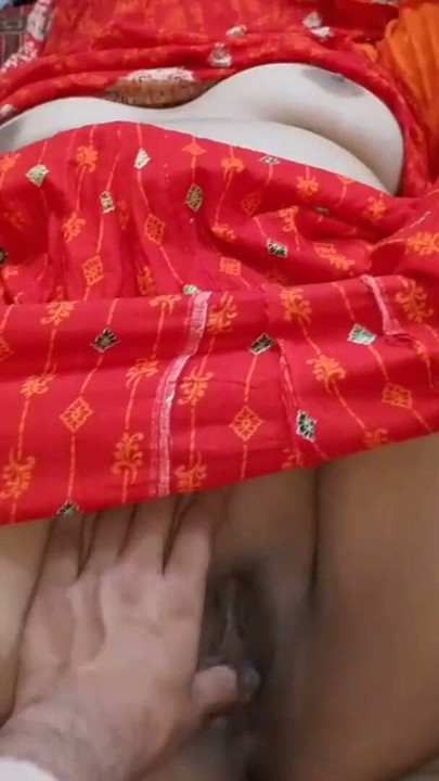 Indian wife romancing with her neighbor and then enjoying fucking. | Clip 1