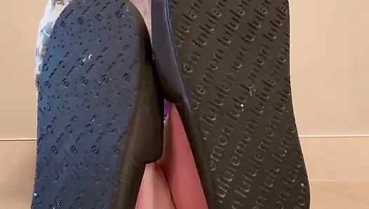 Real Yoga Teacher Shows Her Perfect Pink Soft Soles Between Classes - Studio Sole Tease