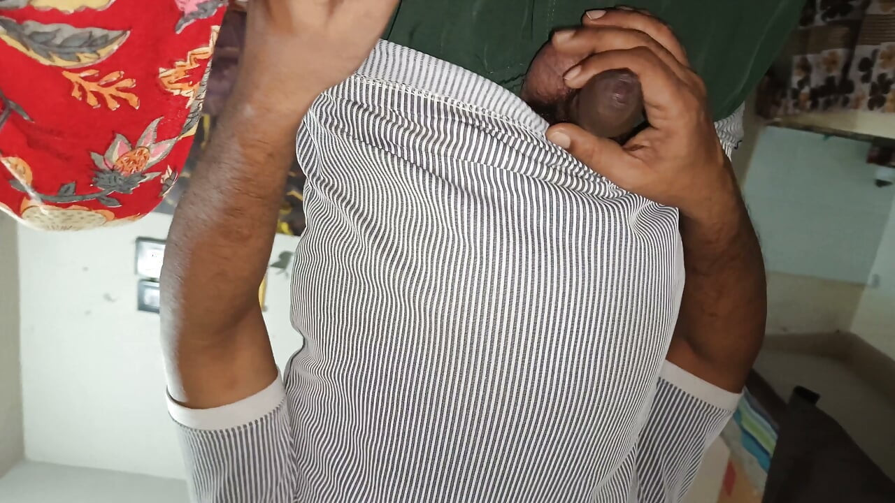 সেক্সি ভাবীর চোদাচুদি তার পুরনো আশেক তাকে পেলো