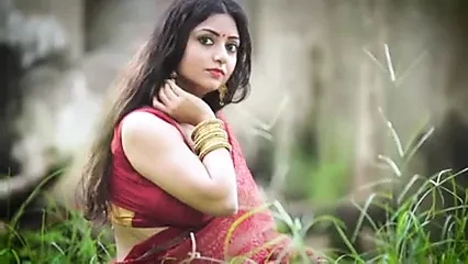 Fuckable Indian AUnty Rupashree In Red Sari outside