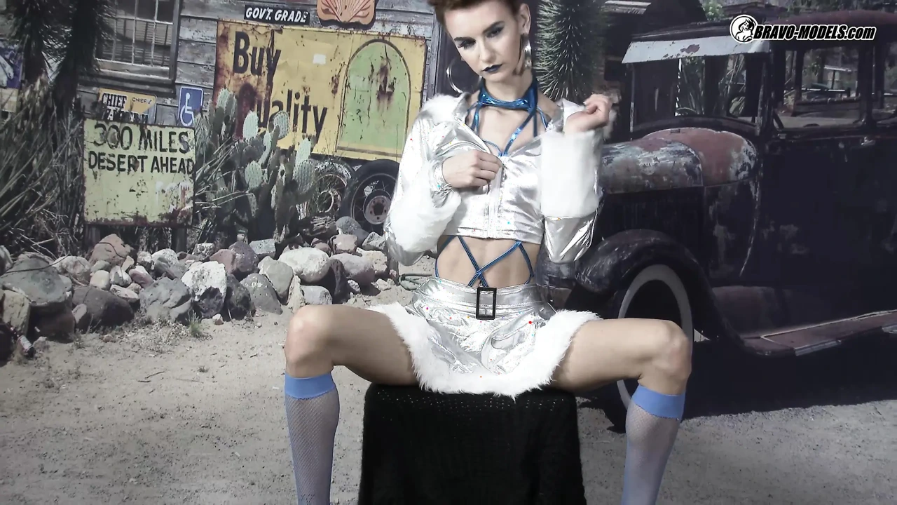 422 - Adelle Unicorn