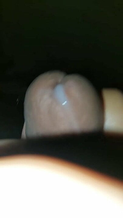 Close up cumshot by 18 year old dumb fuck