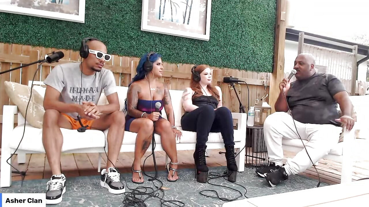 Livestream Adult Just Chatting with Spanish Barbie, Dwayne Foxx, Mrflourish Podcast Asherclantv