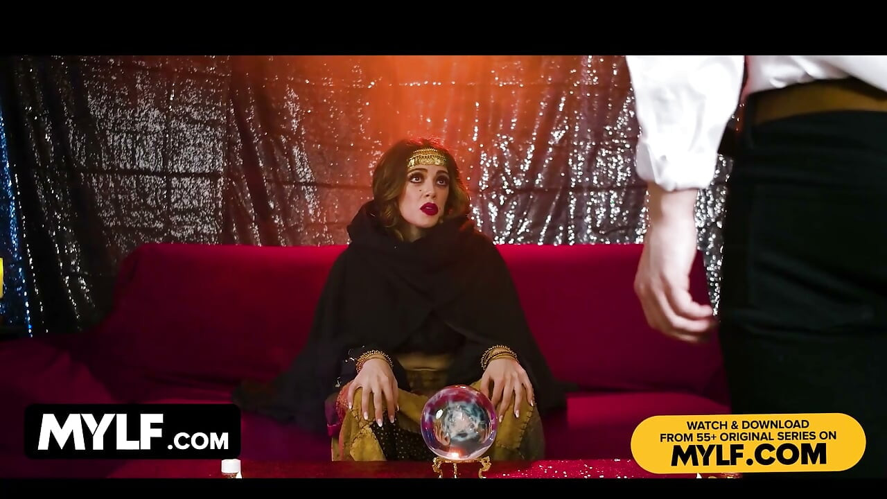 Slutty Latina Fortune Teller Seduces a Fuckboi (free Full Cosplay Movie)