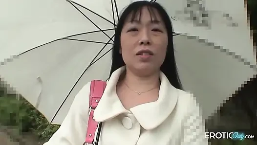 Meine behaarte asiatische JAV-stiefmutter wird unzensiert gefickt