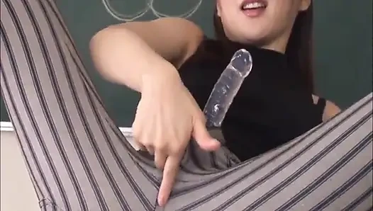 Bagian 3 - obsesi celana ketat. Si cantik semok pria liar tanpa buka baju