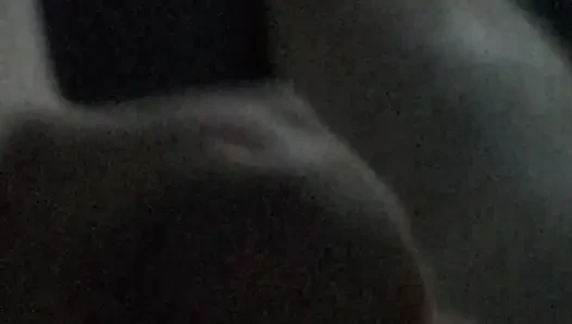 Oturma odasında mastürbasyon