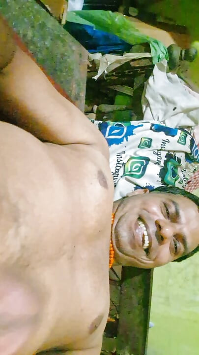 Umurku 41, aku suka cewek putih cantik yang suka seks bahagia