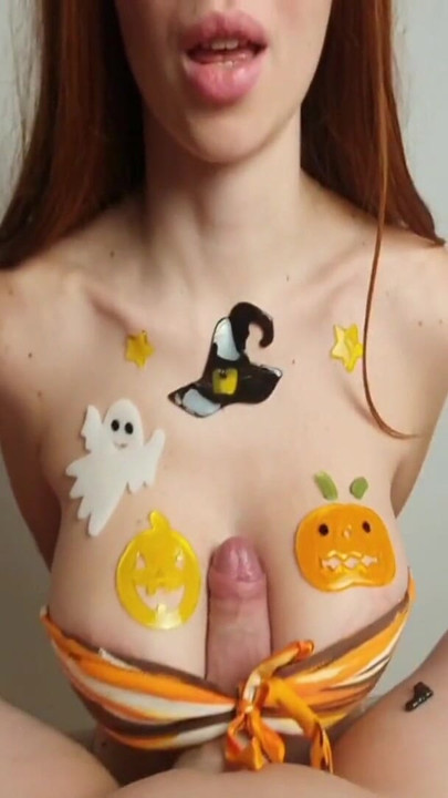 Spektakulärer moment von "HUGE tits cumshot zusammenstellung"