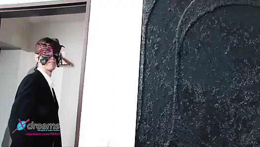 Hukuman Sophia dengan perangkat penyiksaan