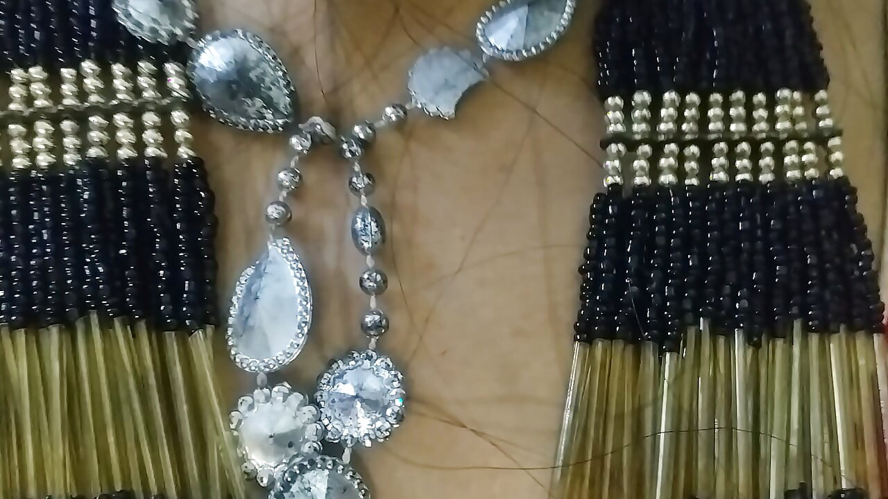 Sexy lady ki dance garam chut ki masti