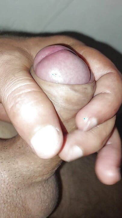 e me dá uma punheta