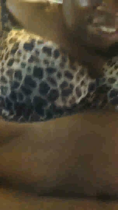 Texas'ta Thot - Kalın Sızan Creampie ebony Milf İlk Açılardan | Bölüm 3