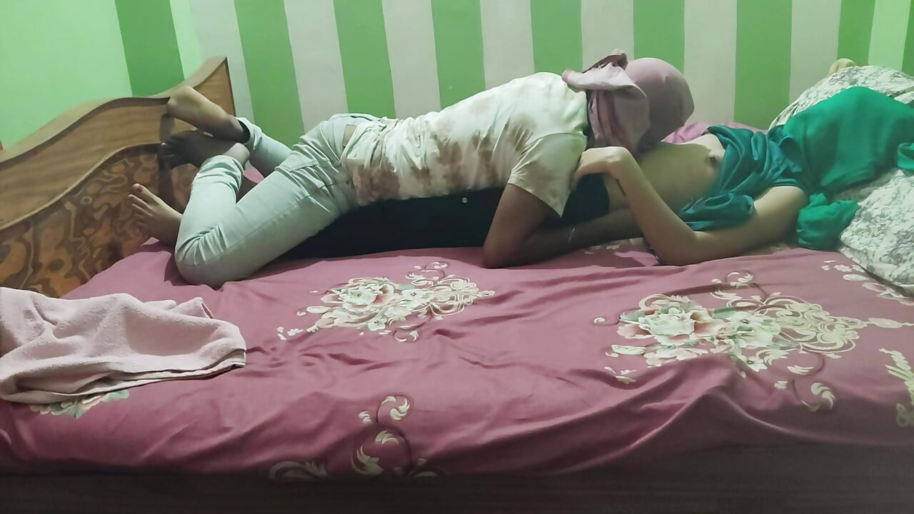 Bhabhi ke sath payar bhabhi in love ❤️ boby