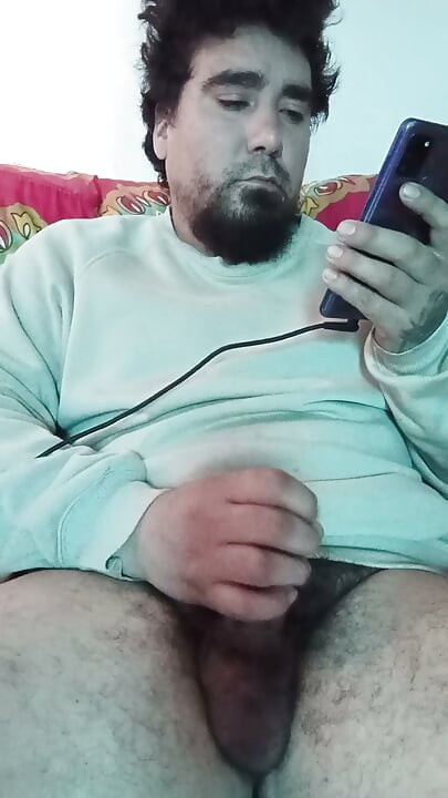 Masturbating for 7 minutes with cumshot