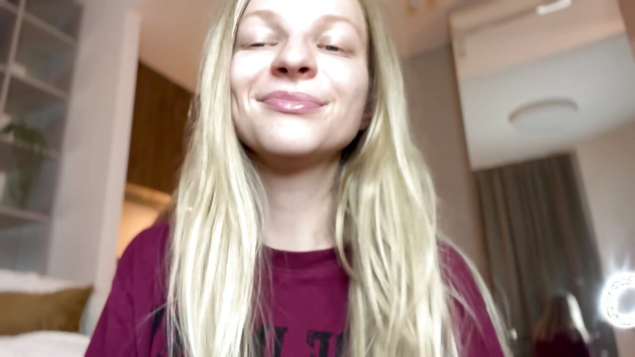 A domináns istennő intenzíven izgat Asmr szerepjáték