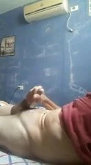 Gabriel, amante maduro Venezolano se masturba para mi.