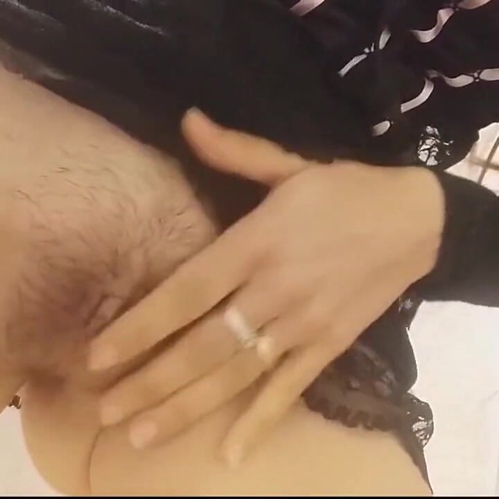 Do You Want to Watch My M. While She Shaves? Come on with Me. Long Hairs! It's Good to Cut Them, Now It's Very Soft