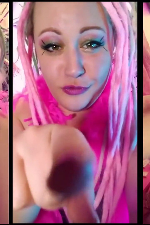 Rád lížu malou Sissy Clit Čůrá čůrá ach a ty jsi gay Too na sledování