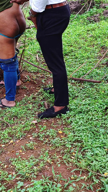 Detik yang menyeronokkan dari "Kami Mencuba Seks Dubur Kali Pertama Di Tempat Awam"