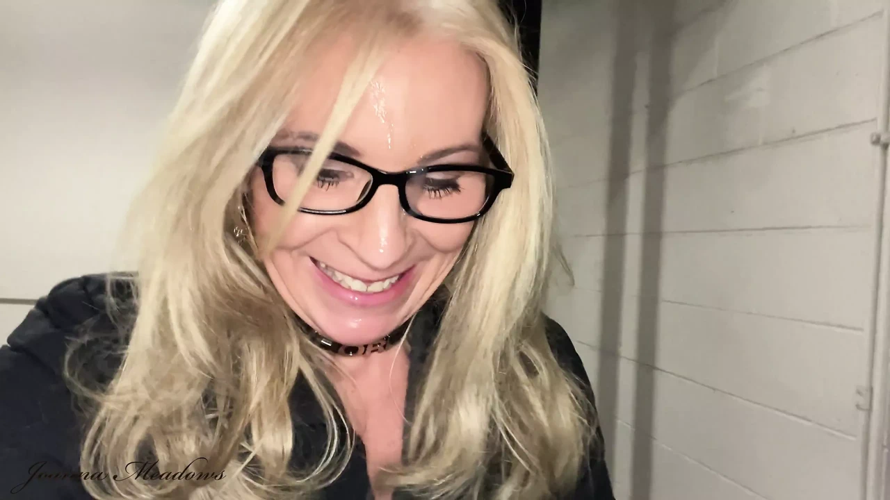 Risky hotel stairwell blowjob and facial, public cumwalk