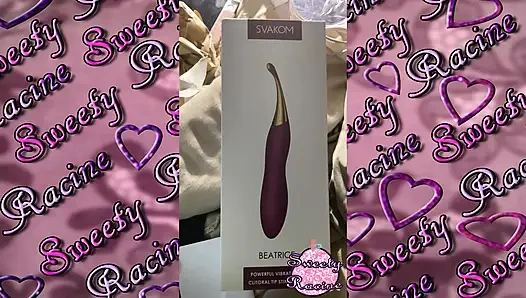 Ebony SSBBW Pleases Dark Pussy with Clit Vibe