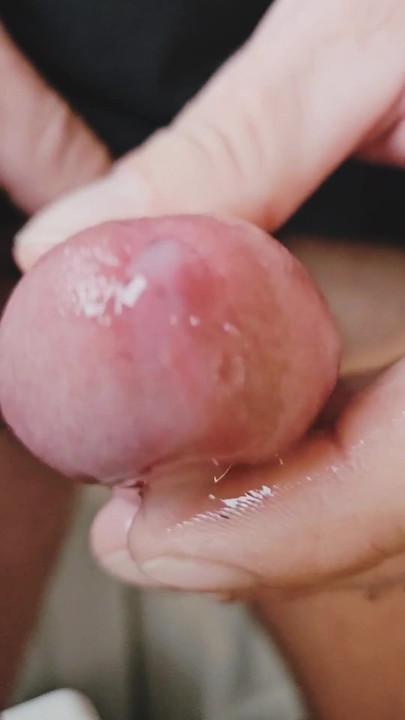 Close-up precum and cum horny uncut guy playing with long foreskin cumshot | Clip 1