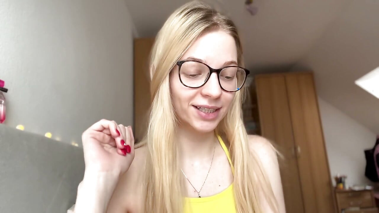 Sissy - Exposed