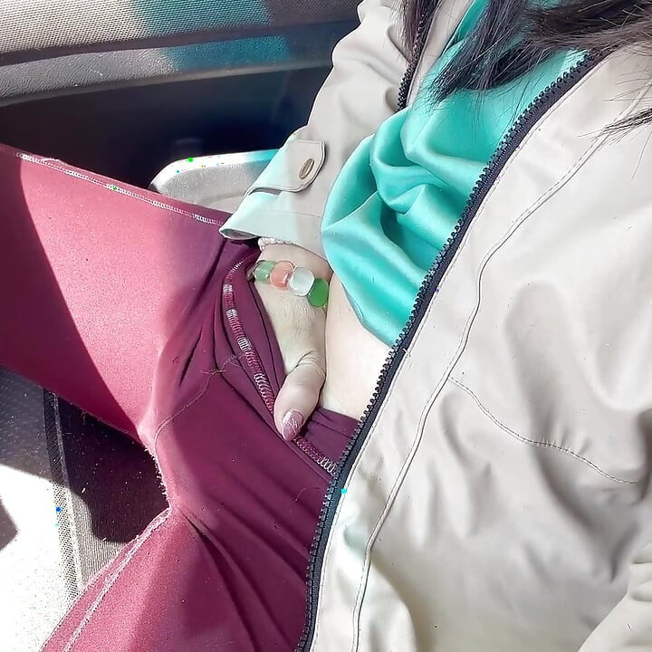 Piss on the Ground Then Come in Car