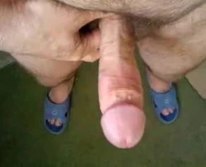 I love handjobs my cock