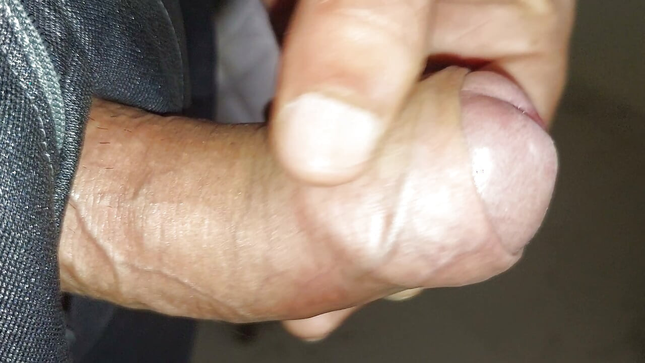 Best friend gives me handjob