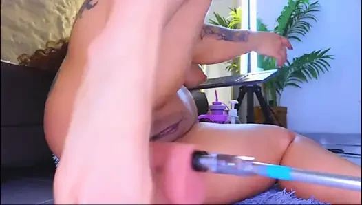 Latin girl fucking alone at home