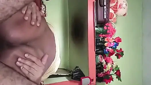 Seks posisi sapi adik tiri India